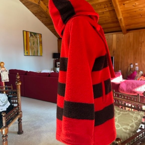 Woolrich Red and Black Women's Coat - Picture 9 of 13